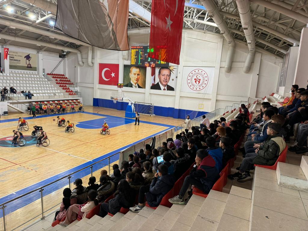 Samanyolu çocukları hafta sonunun tadını çıkardılar