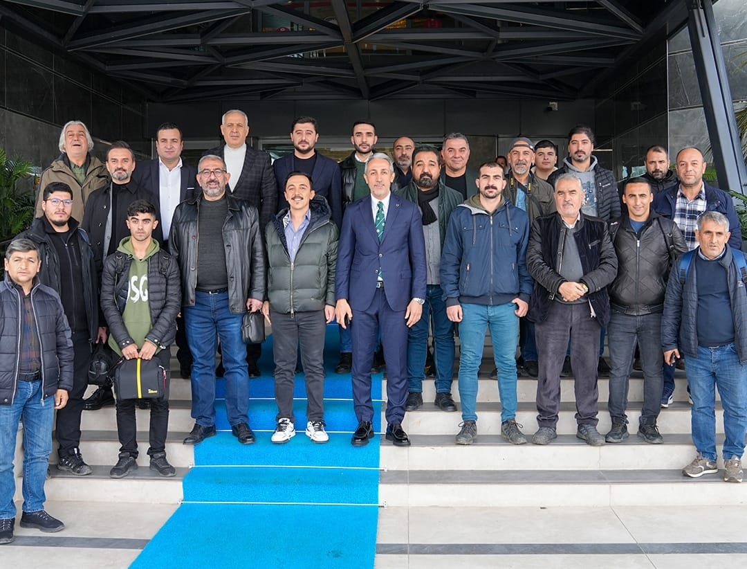 Petrolspor yönetimi basınla bir araya geldi