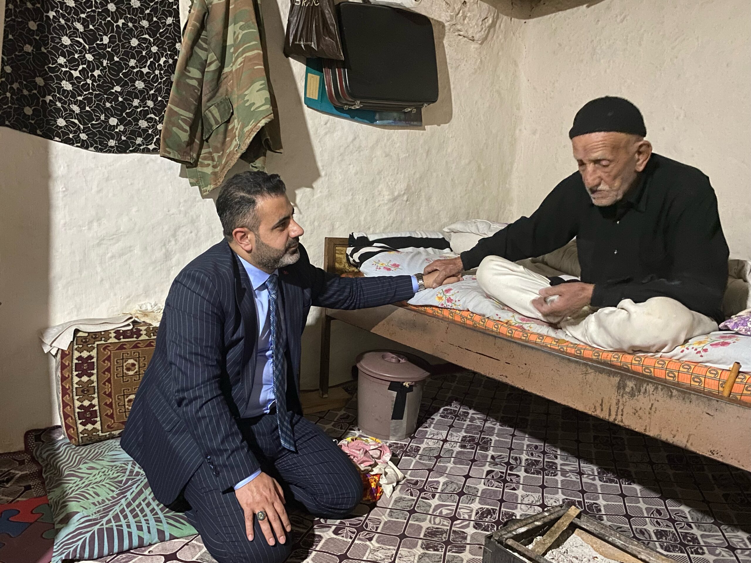 UZUN İNCE BİR YOLDAYIZ