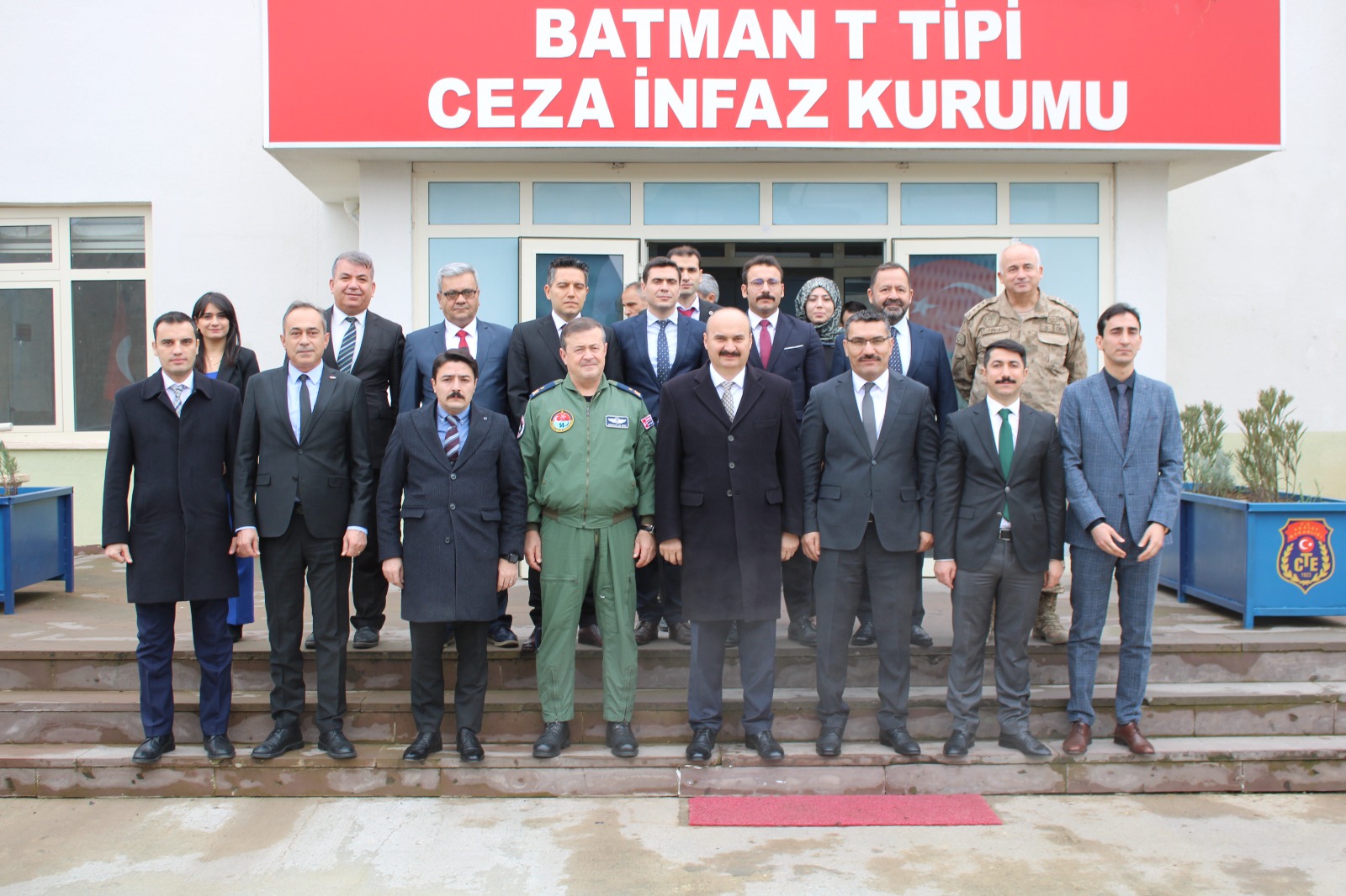 Vali Canalp, Ceza ve İnfaz Kurumunu ziyaret etti