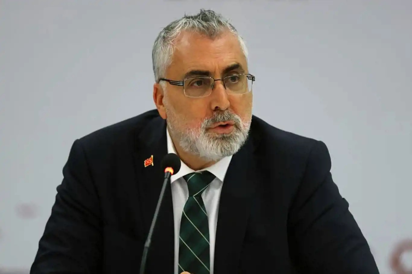Bakan Işıkhan’dan Bağ-Kur prim gün açıklaması