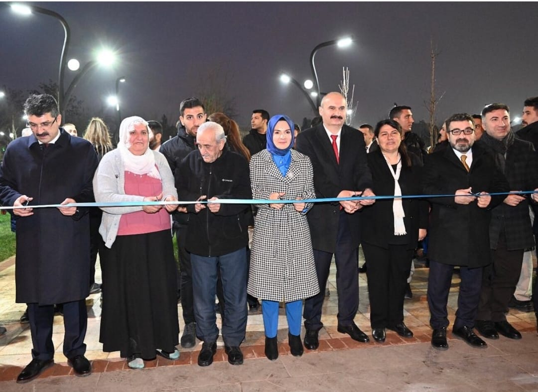 Bakan Göktaş, Habib Başkan Parkı’nın açılışını yaptı