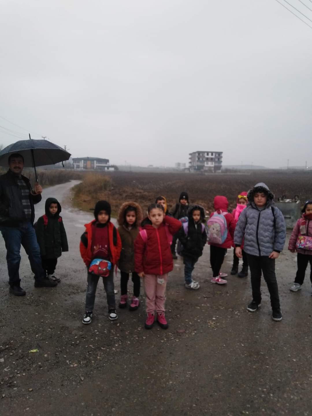 ÖĞRENCİLER DURAK İSTİYOR