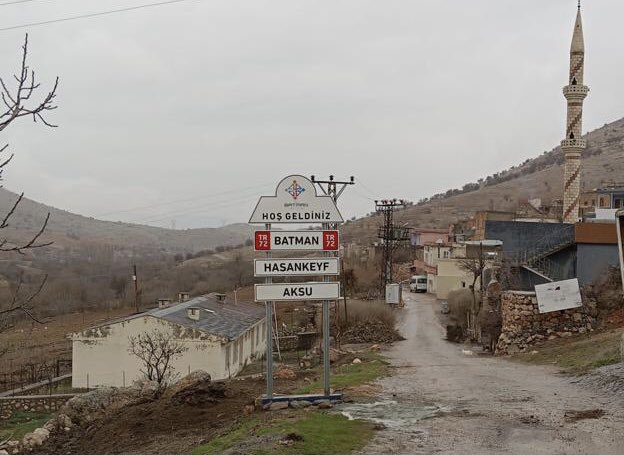 68 köyün bilgi levhaları yenilendi