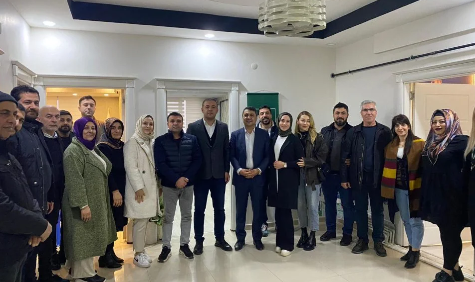 Yeşilay’da Aydın yeniden başkan seçildi