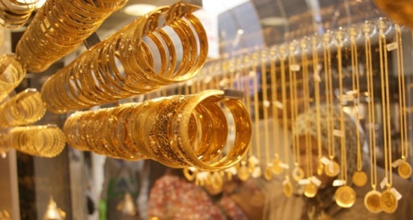 Vatandaşlar artan altın fiyatlarına tepki gösterdi