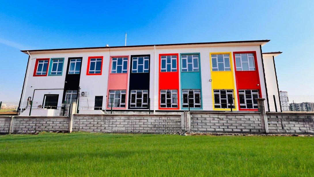 6 Şubat Deprem Şehitleri İlkokulu açıldı