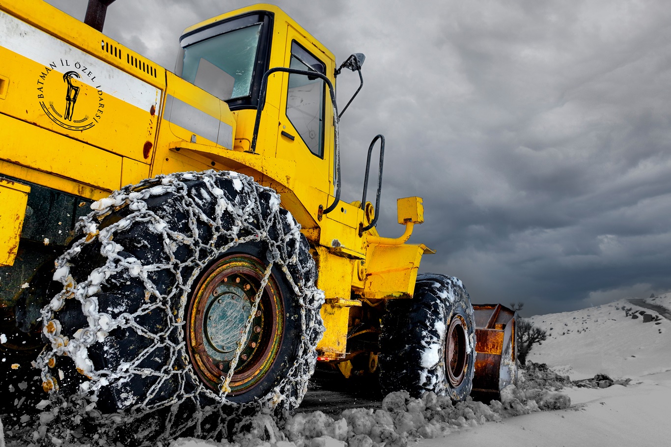 Karla mücadele çalışmaları devam ediyor