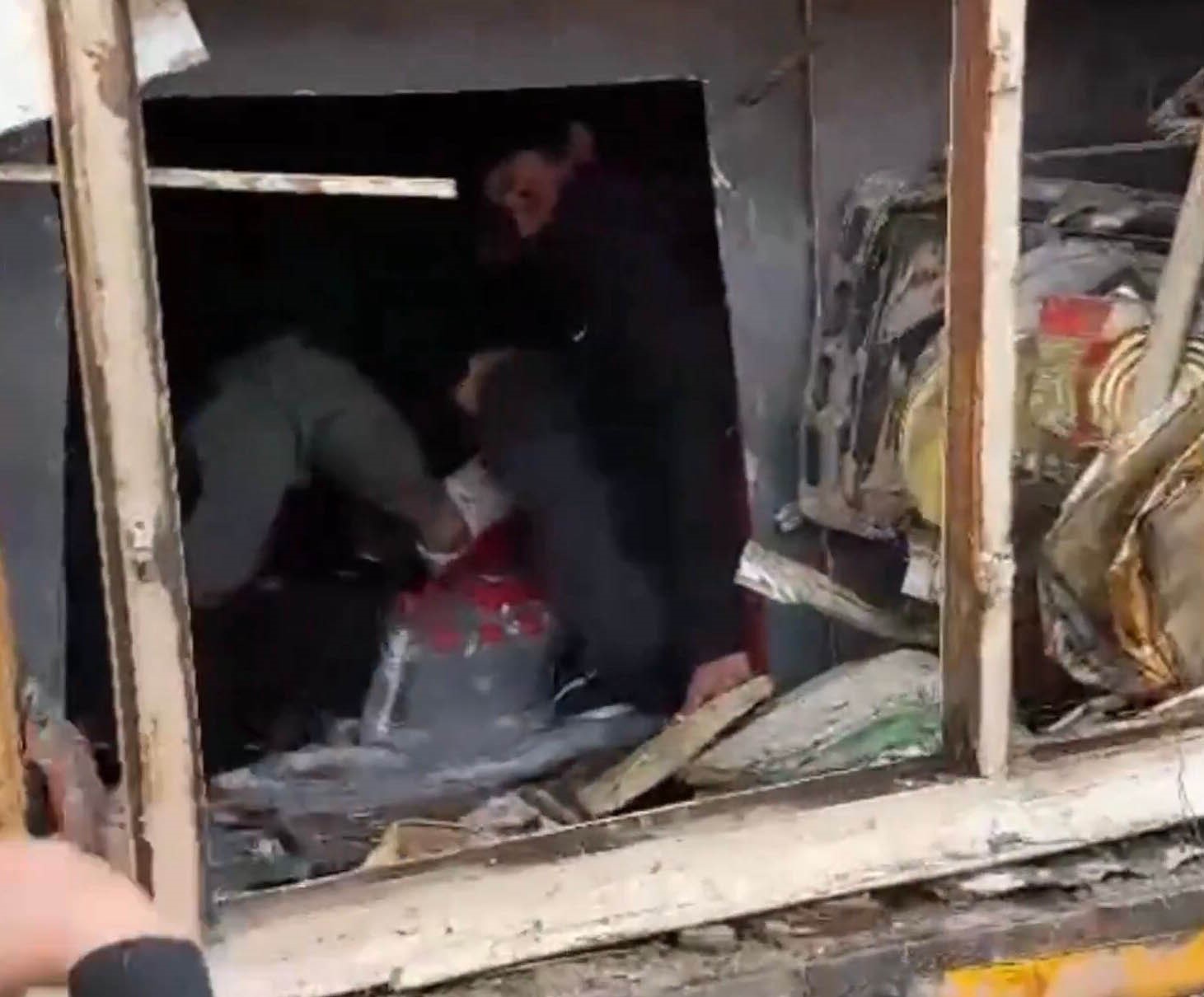 Batman’da malzeme yüklü tırdan düzensiz göçmen çıktı