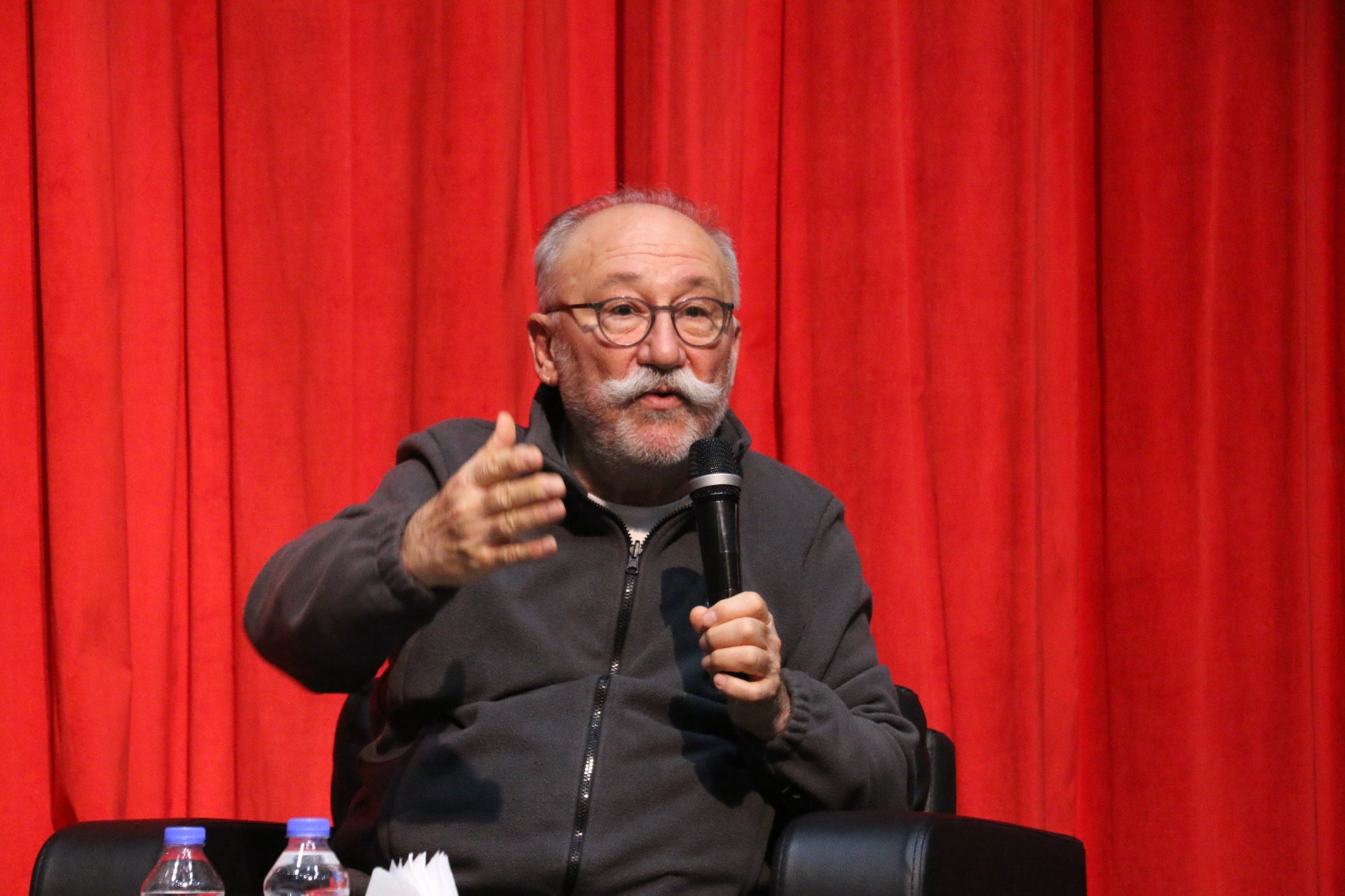 Usta Oyuncu Erkekli, Batman’daydı