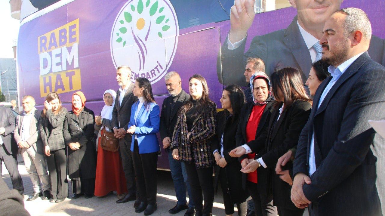 Hatimoğulları: Çok dilli hizmeti halkımıza sunacağız