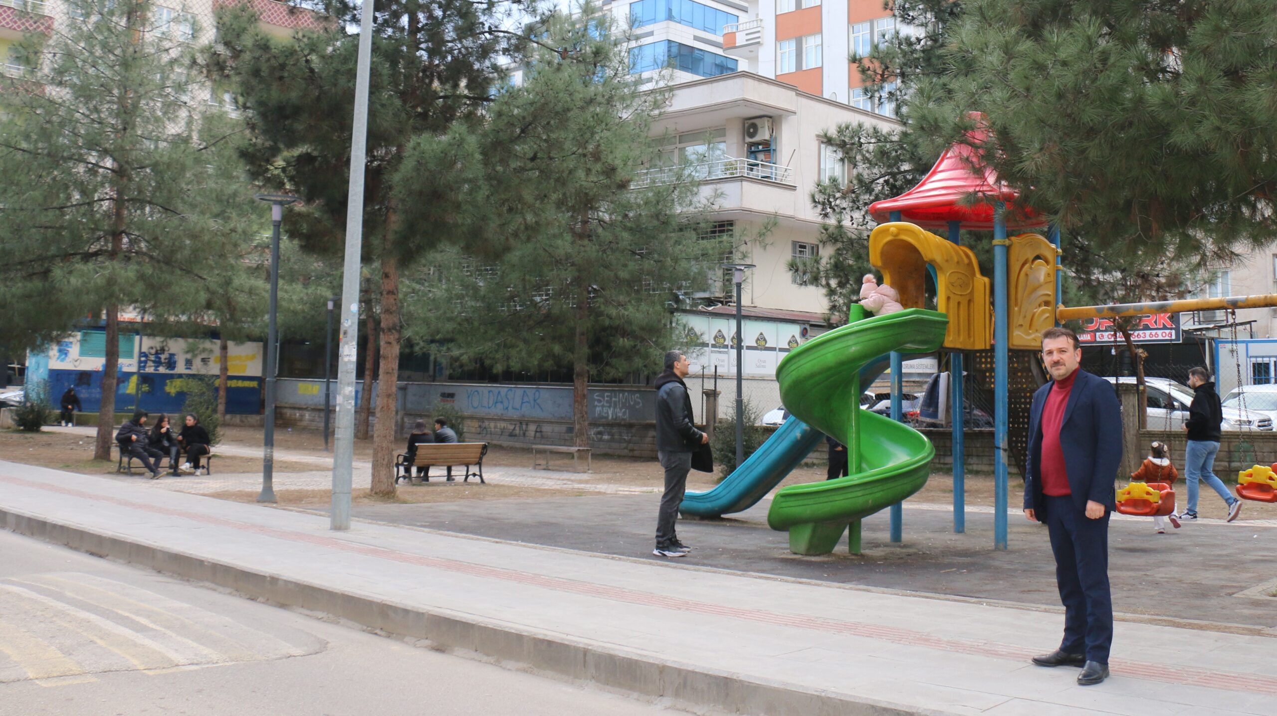 Muhtar Çelik: Mahallemiz yepyeni bir görünüme kavuştu