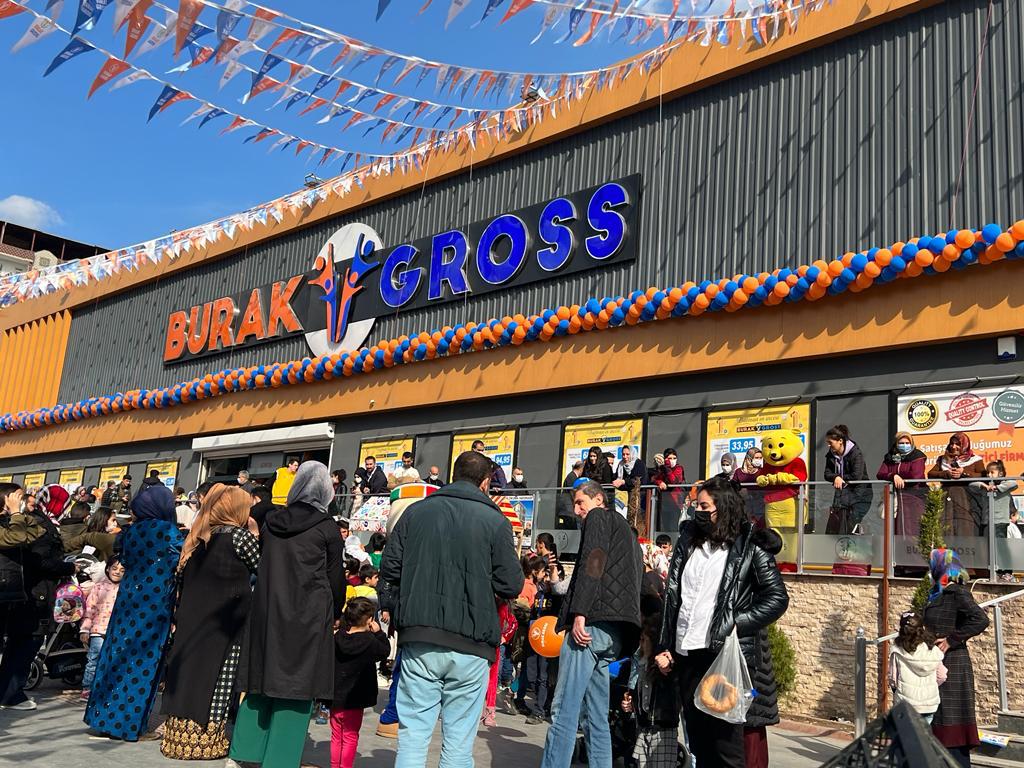 Burak Gross’tan 3. Yıl İndirimleri