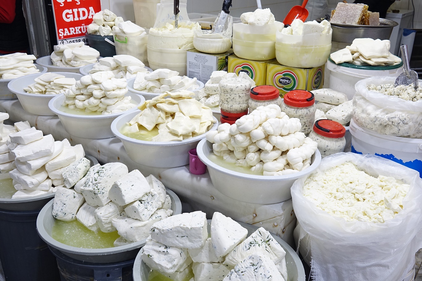 Talep azalınca peynir fiyatları düşüşe geçti