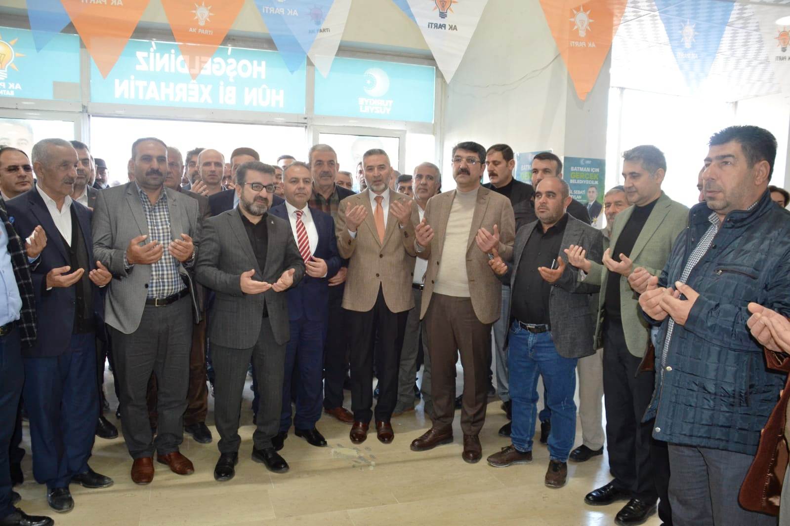 AK PARTİ SEÇİM LOKALİ AÇILDI