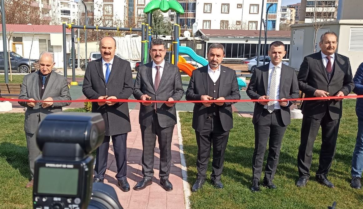 Batman’da iki parkın açılışı yapıldı