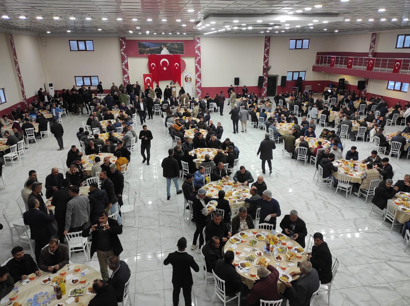Sason’da güvenlik korucularına toplu iftar yemeği
