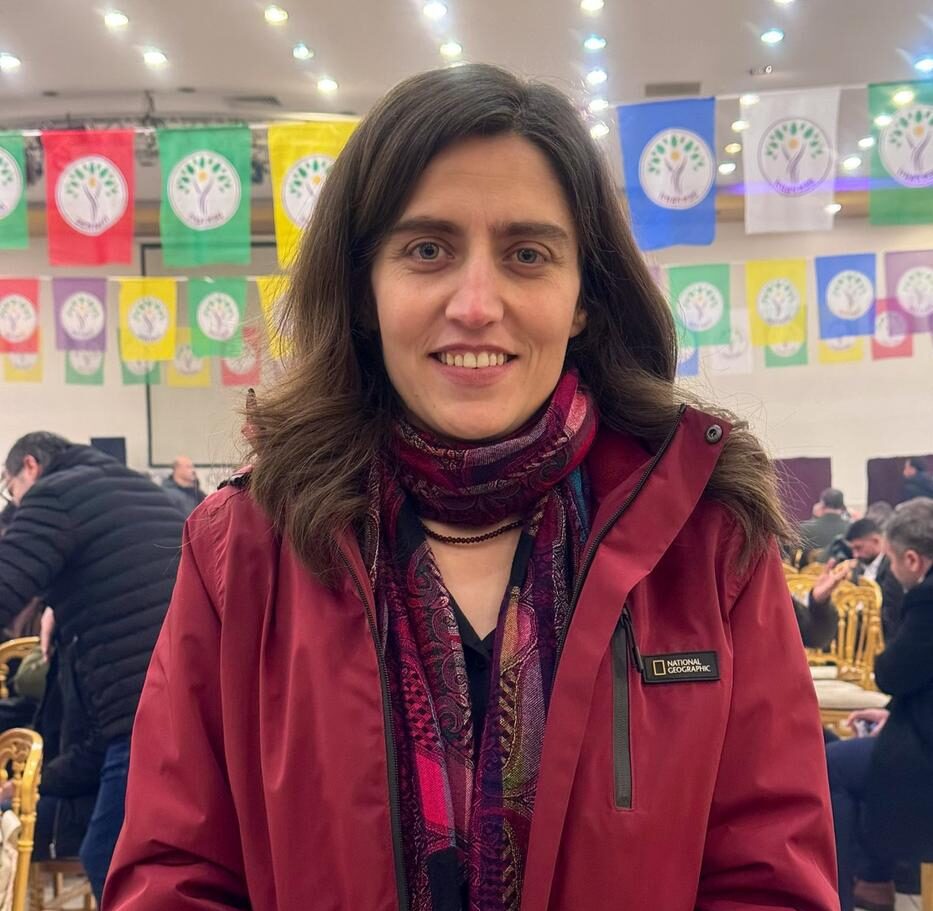 Yeni Belediye Başkanı Gülistan Sönük oldu