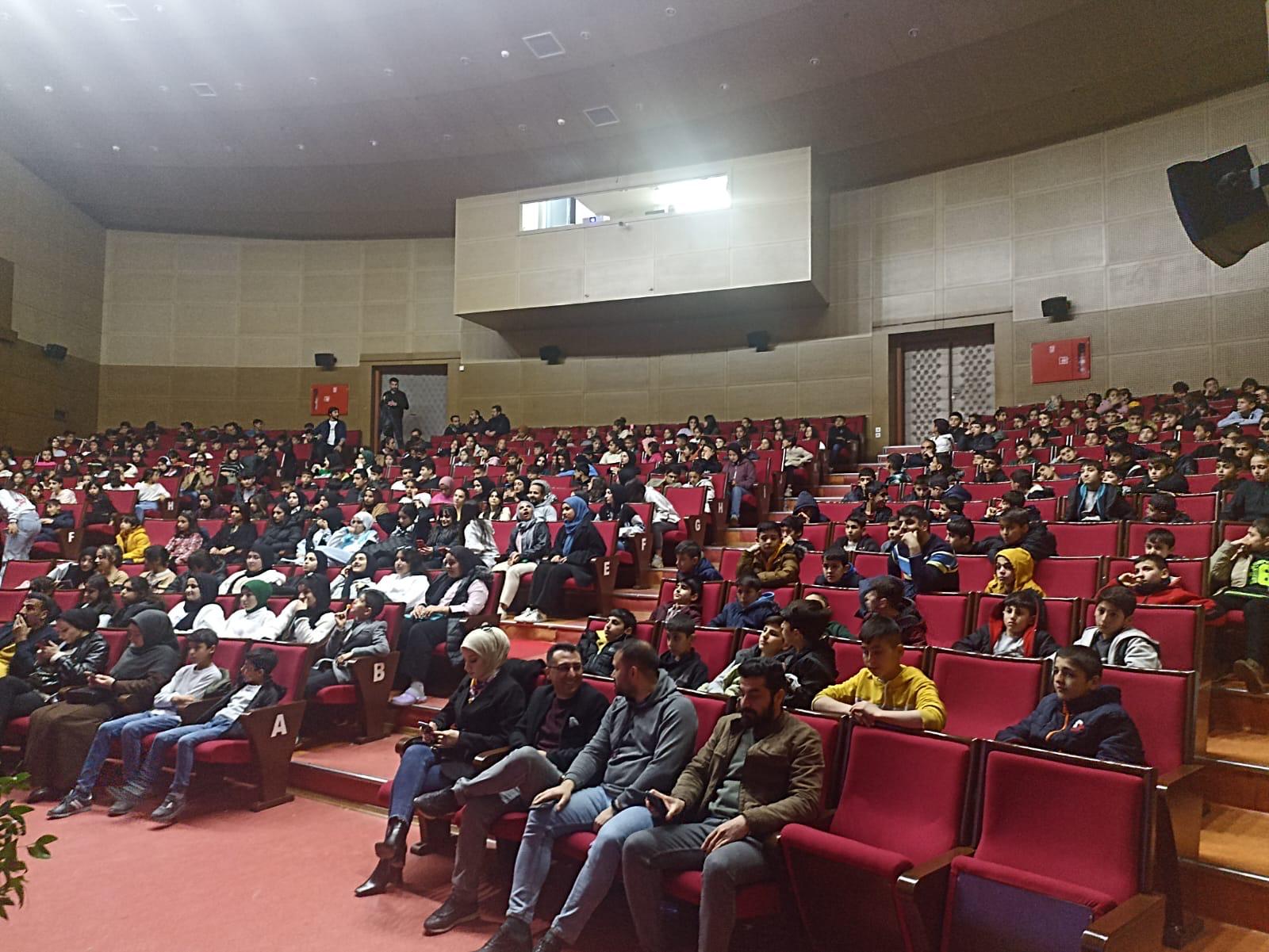 ‘Ben de Varım’ projesiyle çocukların keyfi yerinde