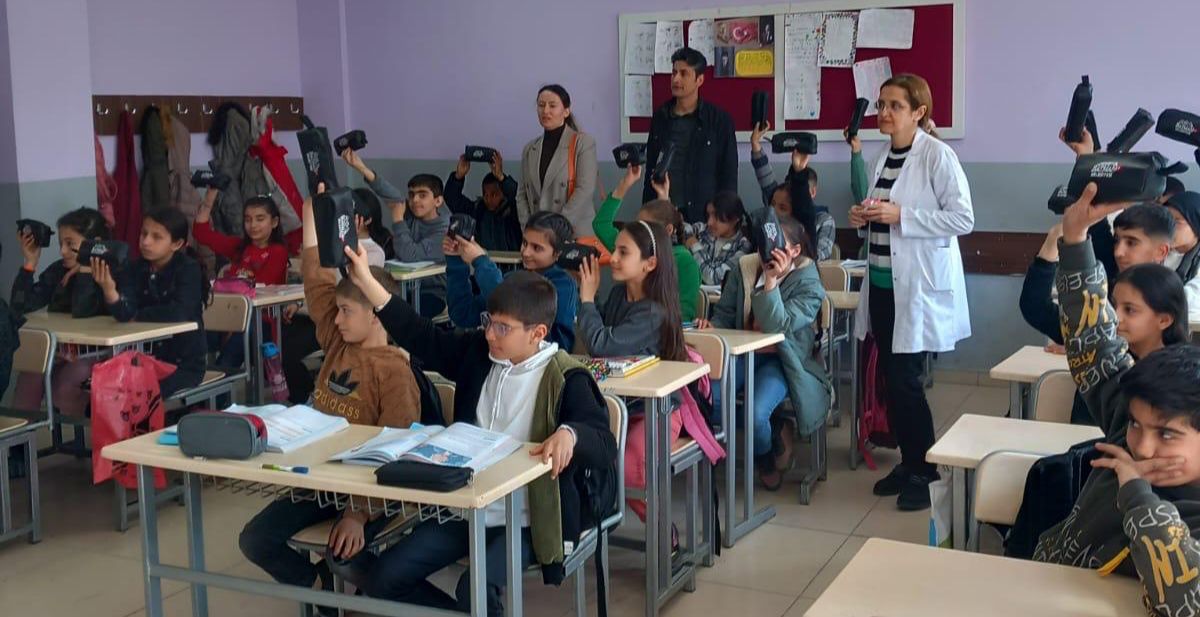 Öğrencilere Ağız ve Diş Sağlığı Eğitimi