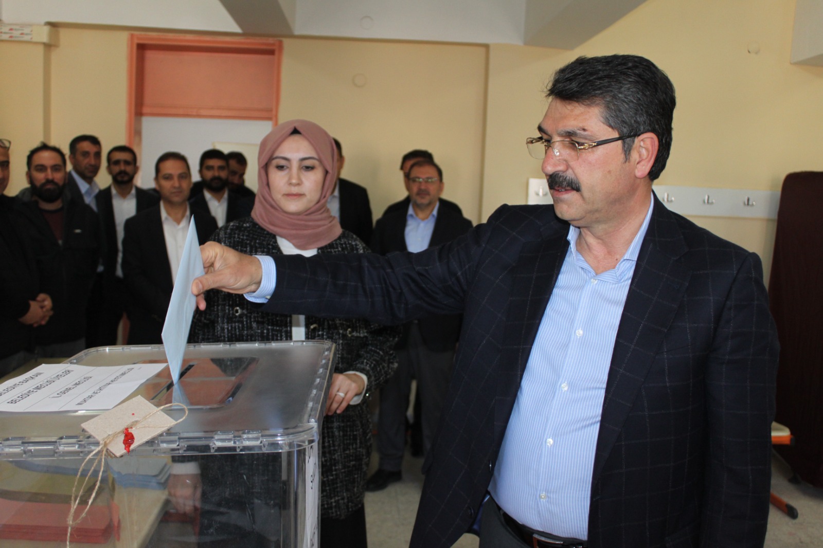 Milletvekili Nasıroğlu oyunu kullandı