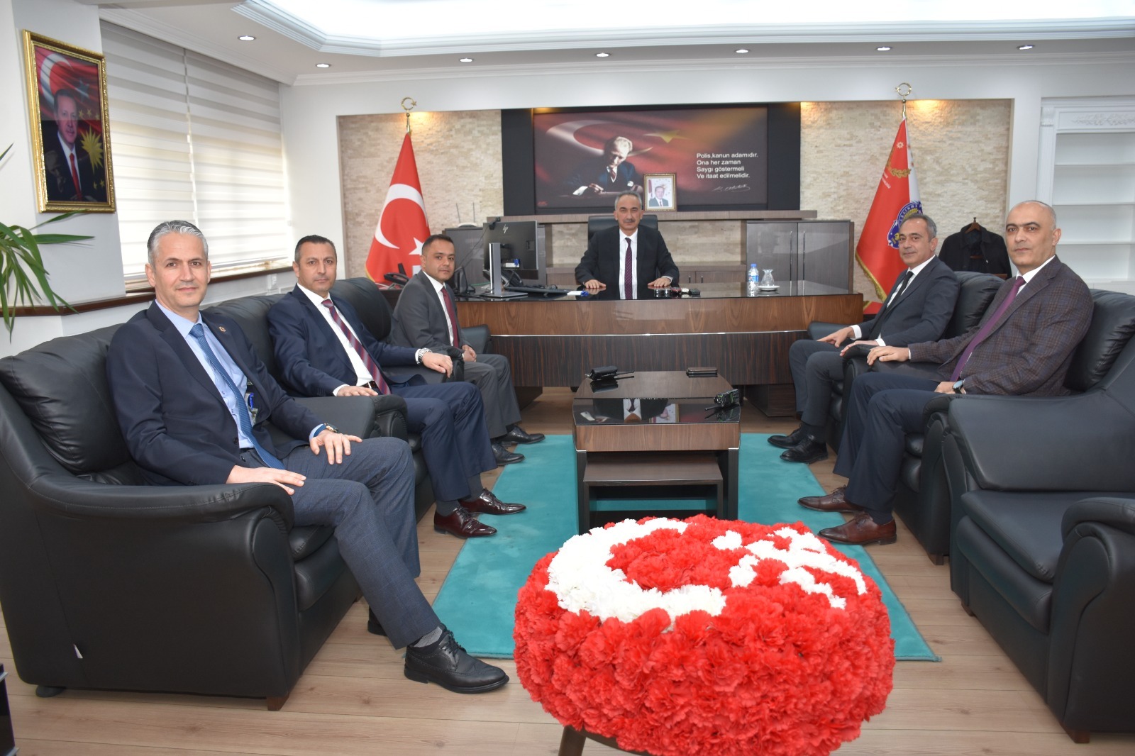 Yeni Emniyet Müdürü Kaba göreve başladı