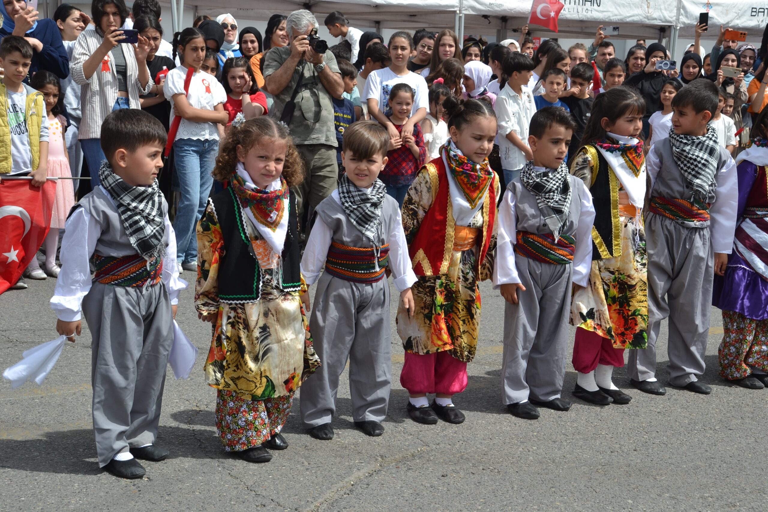 Batman’da 23 Nisan coşkuyla kutlandı