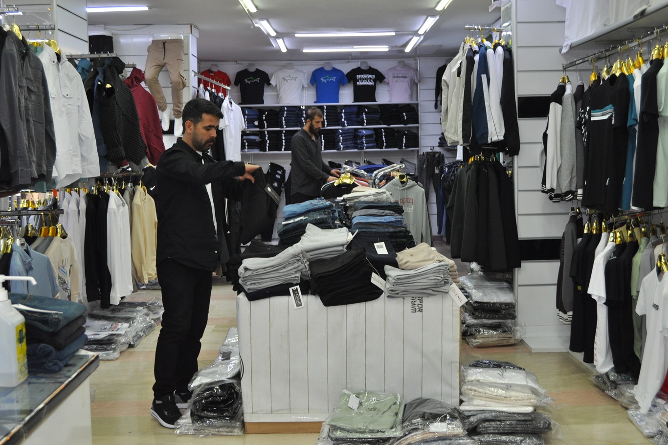 Esnafın gözü bayram alışverişine çıkacak vatandaşta