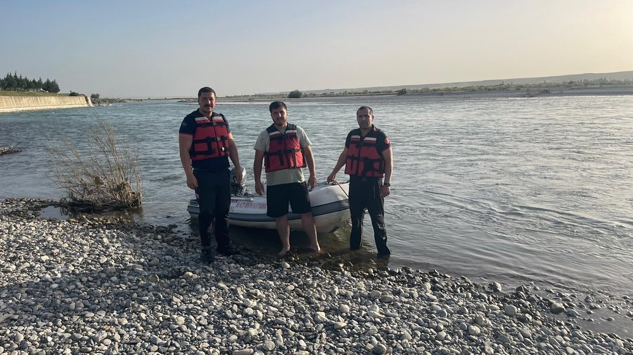 Batman Çayı’nda mahsur kalan vatandaş kurtarıldı
