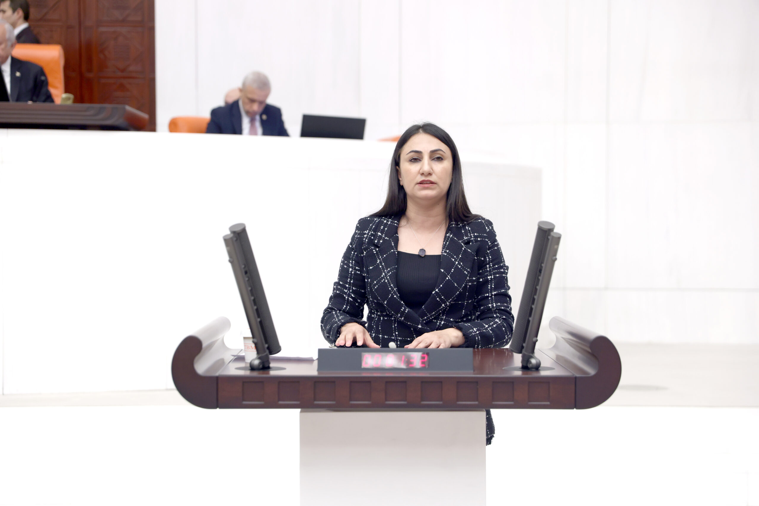 Oduncu, Belediye’nin borcunu meclise taşıdı