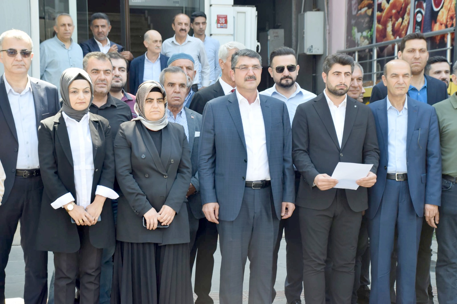 Ak Parti 27 Mayıs Darbesini kınadı