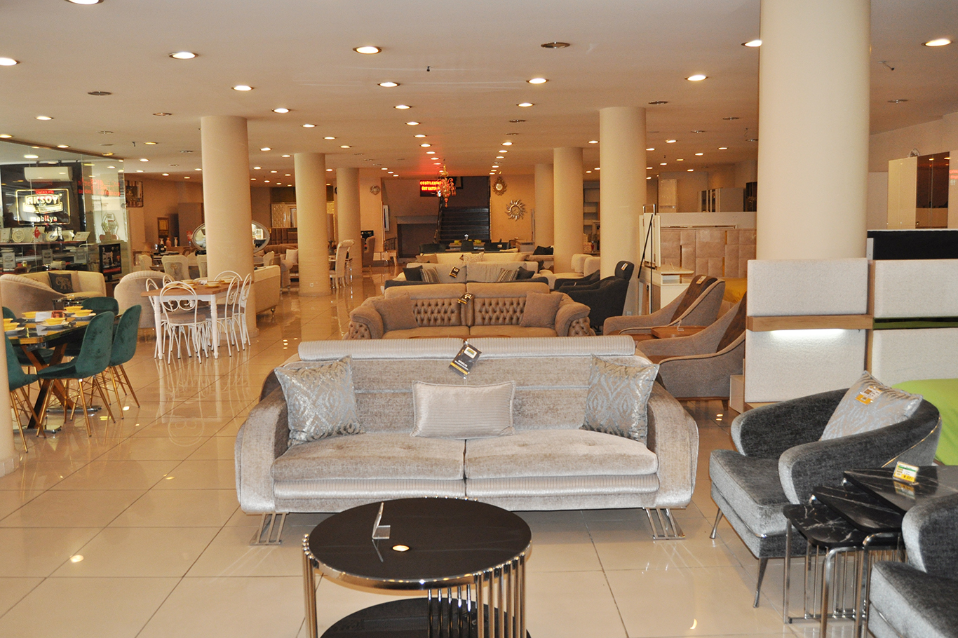 Mobilyacılar, eski günlerin özlemini yaşıyor