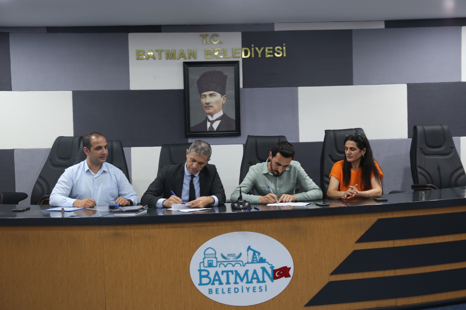 Belediye çalışanlarının promosyon sözleşmesi imzalandı