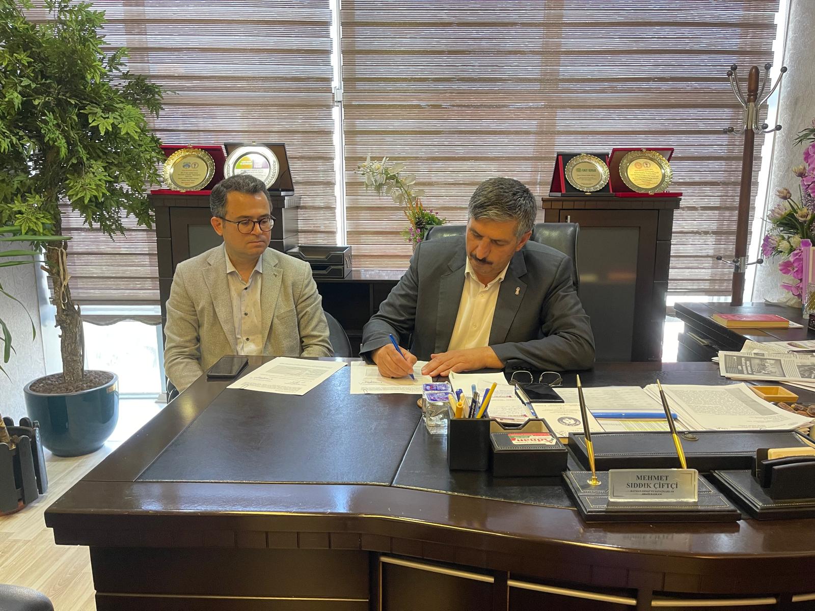 Başkan Çiftçi: Esnafımızın rahatlaması için çalışıyoruz