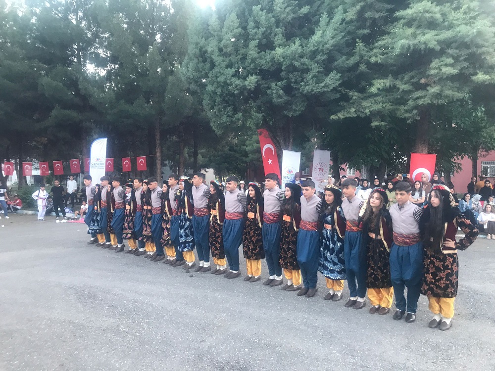 Gençlik Haftası etkinliklerle son buldu