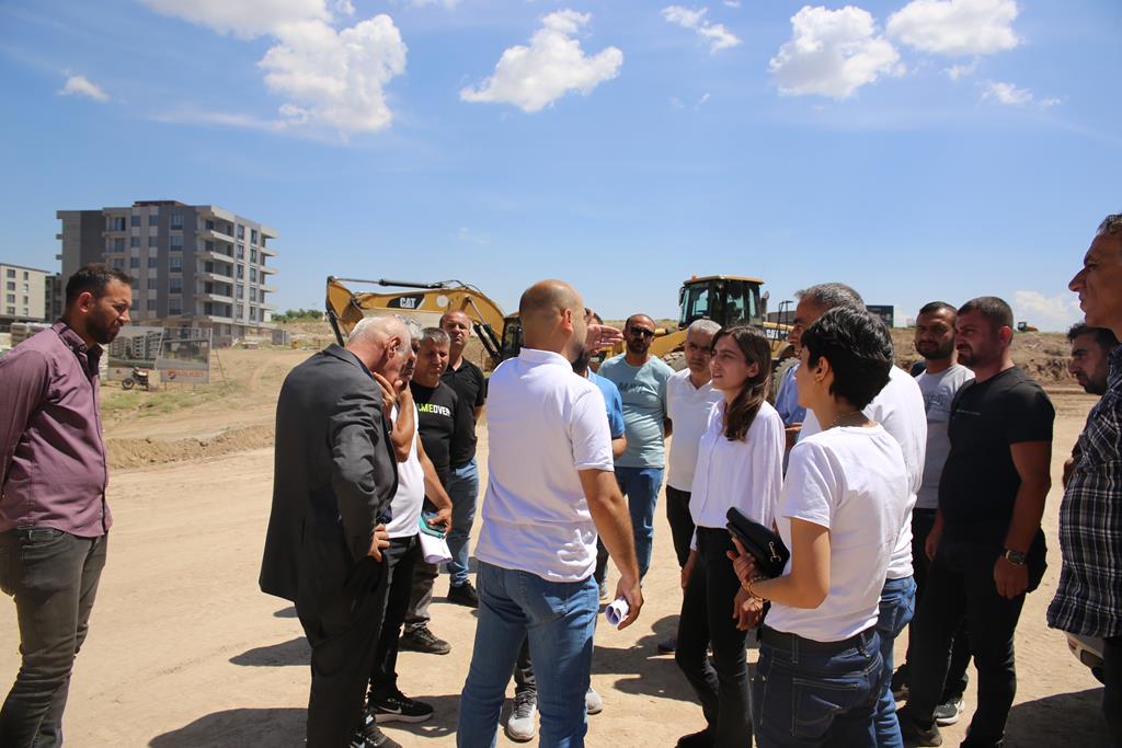 25 METRELİK YENİ YOL