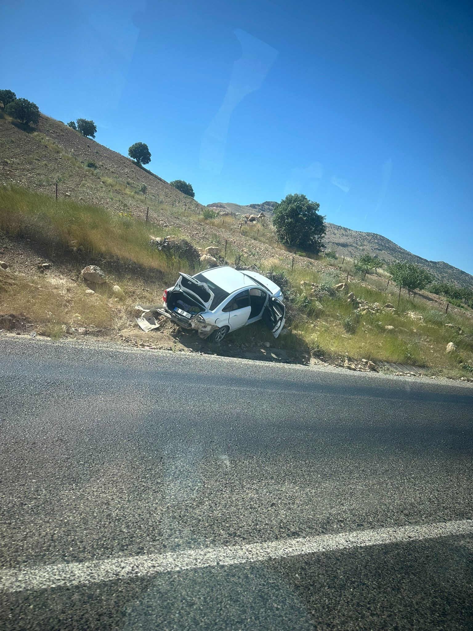 GERCÜŞ’TE FECİ KAZA! 4’Ü ÇOCUK 5 YARALI