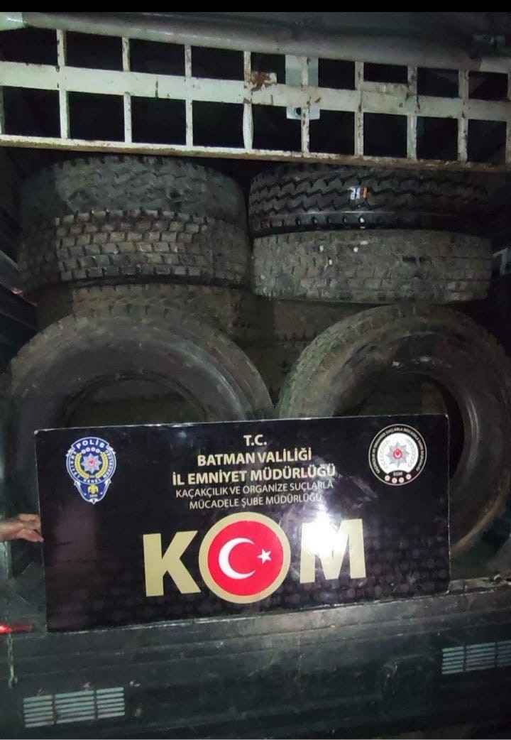 Batman’da kaçak lastik ele geçirildi