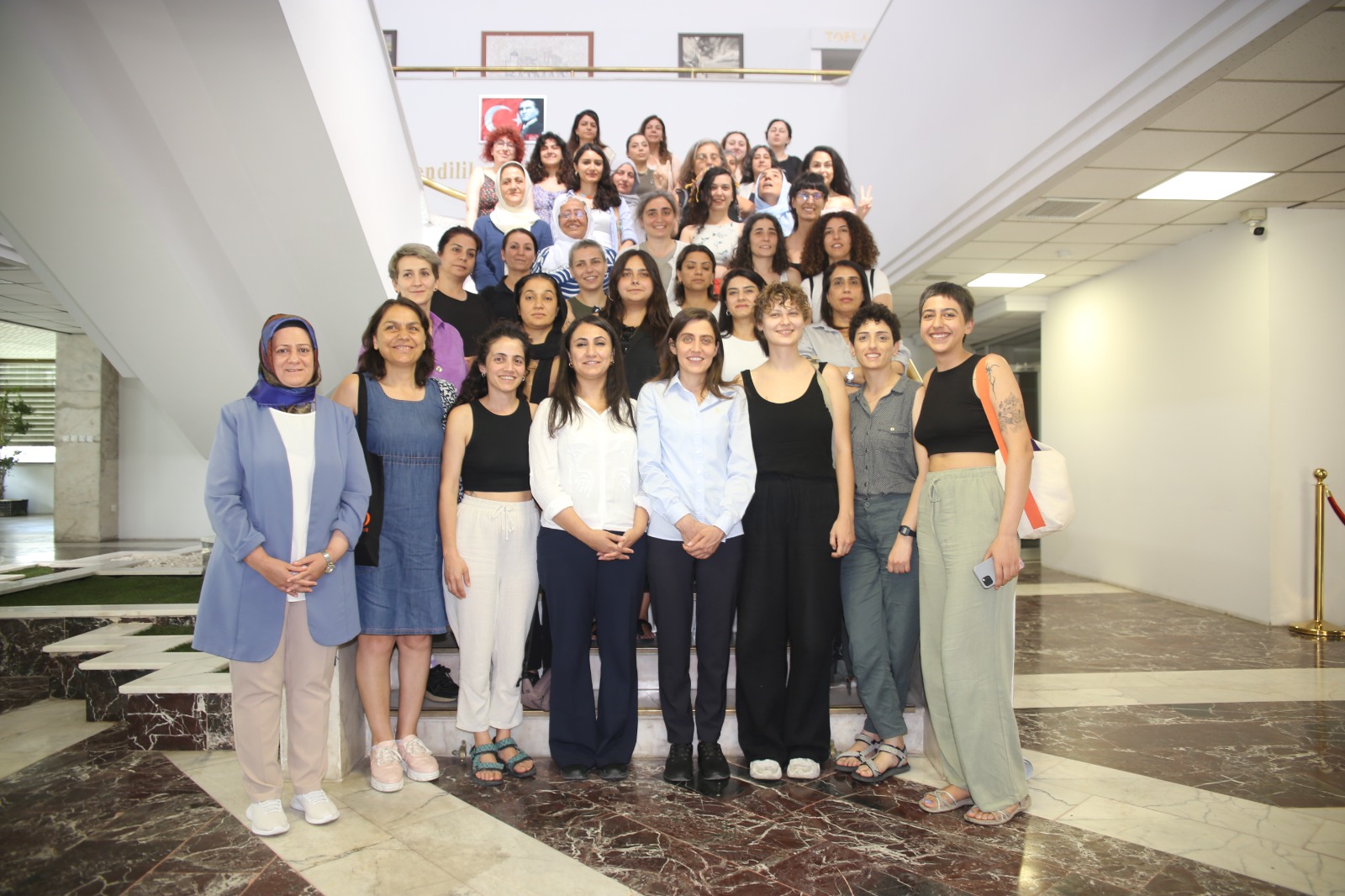 Feminist Kadın Aktivistlerden dayanışma mesajı