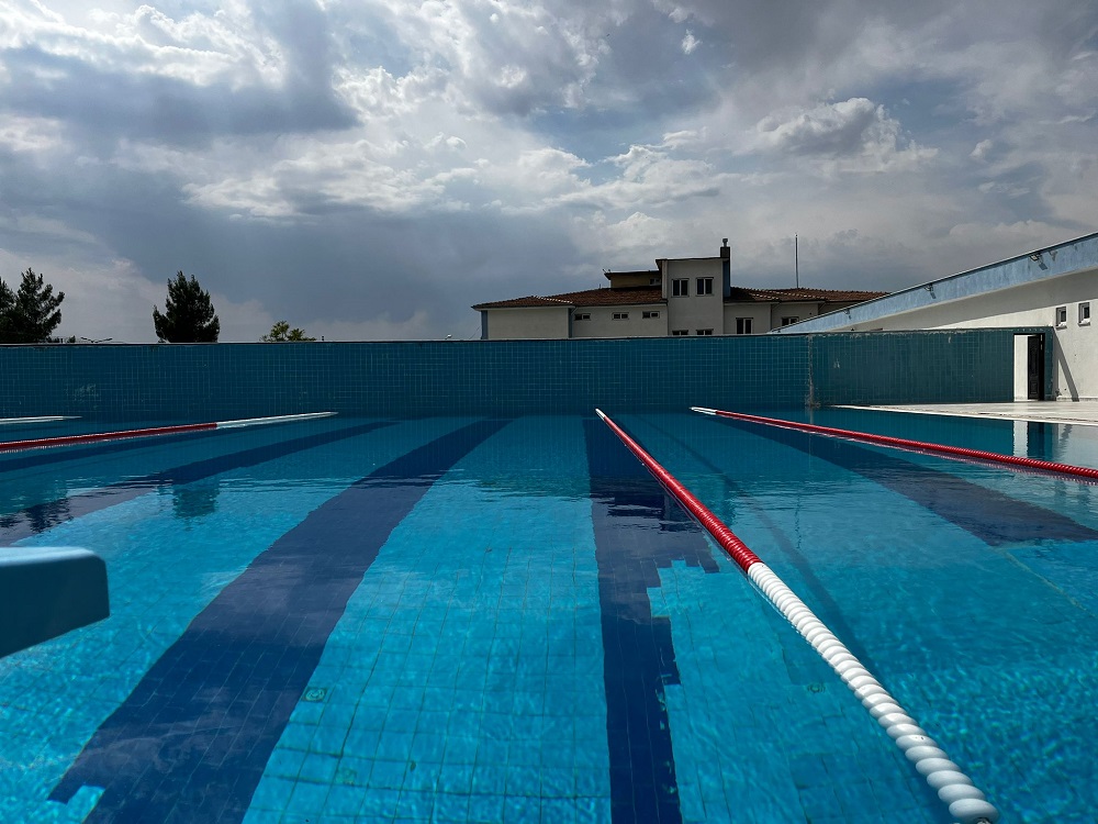 Gençlik’te yüzme havuzu yaz dönemi hazırlığı