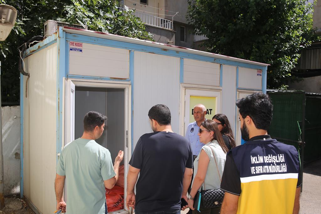 Belediyeden sağlık kuruluşlarına tıbbi atık denetimi