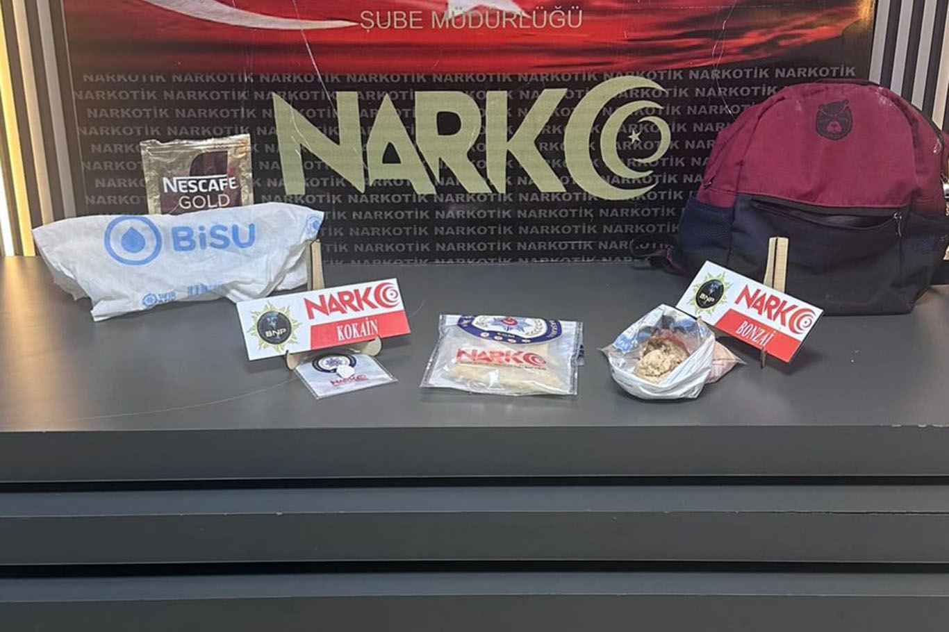 Batman’a gelen 3 yolcuda uyuşturucu ele geçirildi
