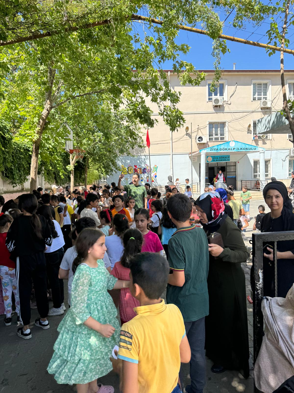 Ziya Gökalp İlkokulu’ndan anlamlı kermes