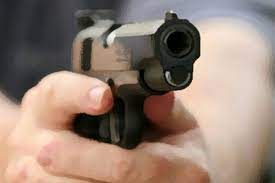 SİLAHLAR SUSMUYOR: 1 YARALI