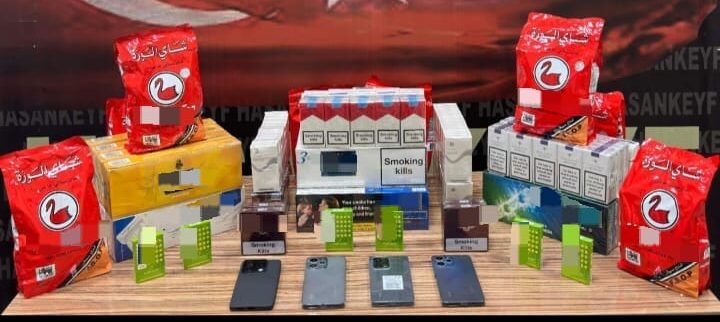 Gümrük kaçağı sigara ve telefonlar ele geçirildi