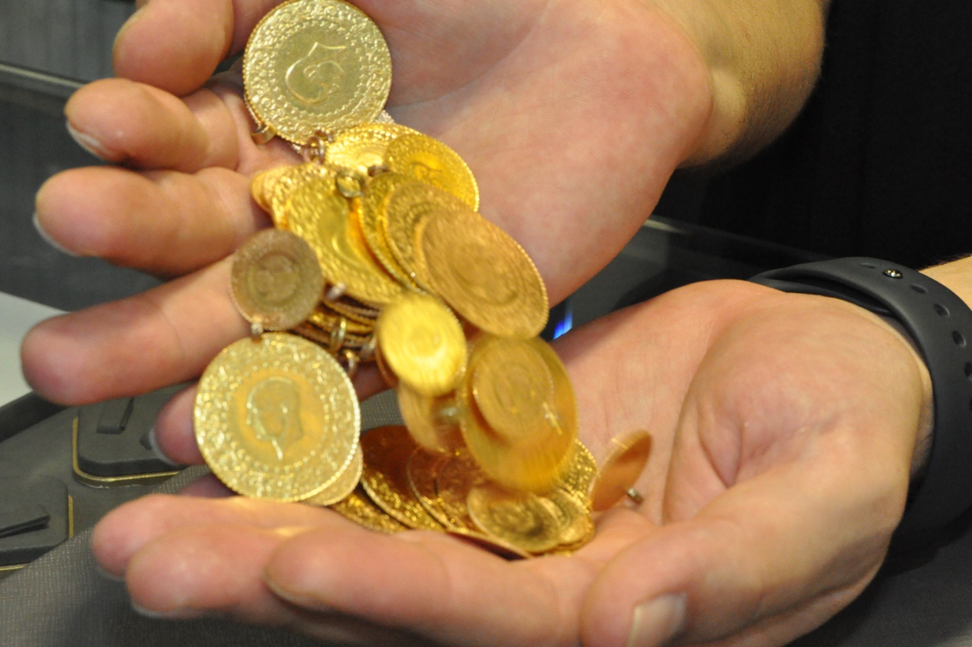 Kuyumcular: Altın fiyatlarındaki yükseliş devam edecek