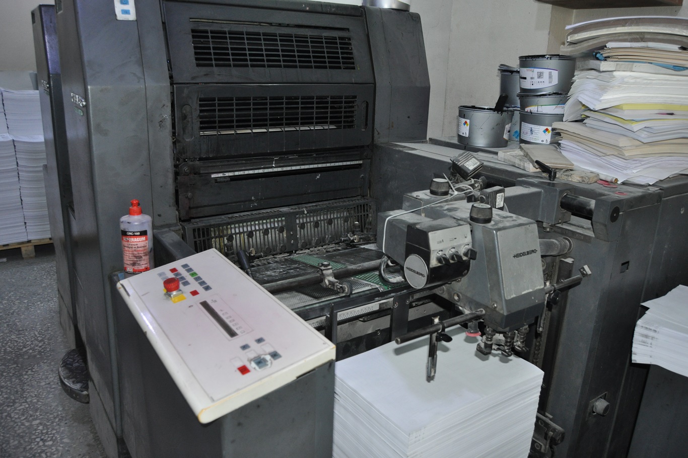 Sektör temsilcileri: Matbaalar kapanmamak için direniyor