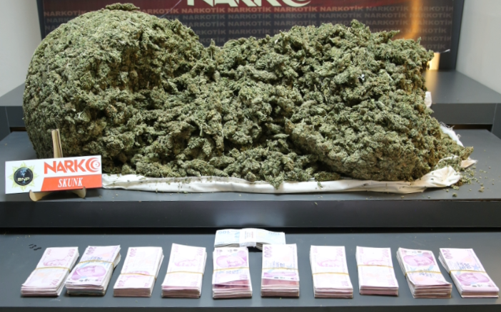 Batman’da Uyuşturucu Operasyonu: 4 Şüpheli Tutuklandı