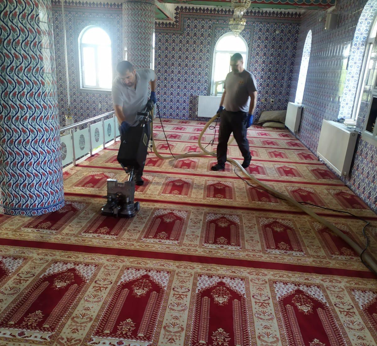 Belediyeden ibadethanelere temizlik hizmeti