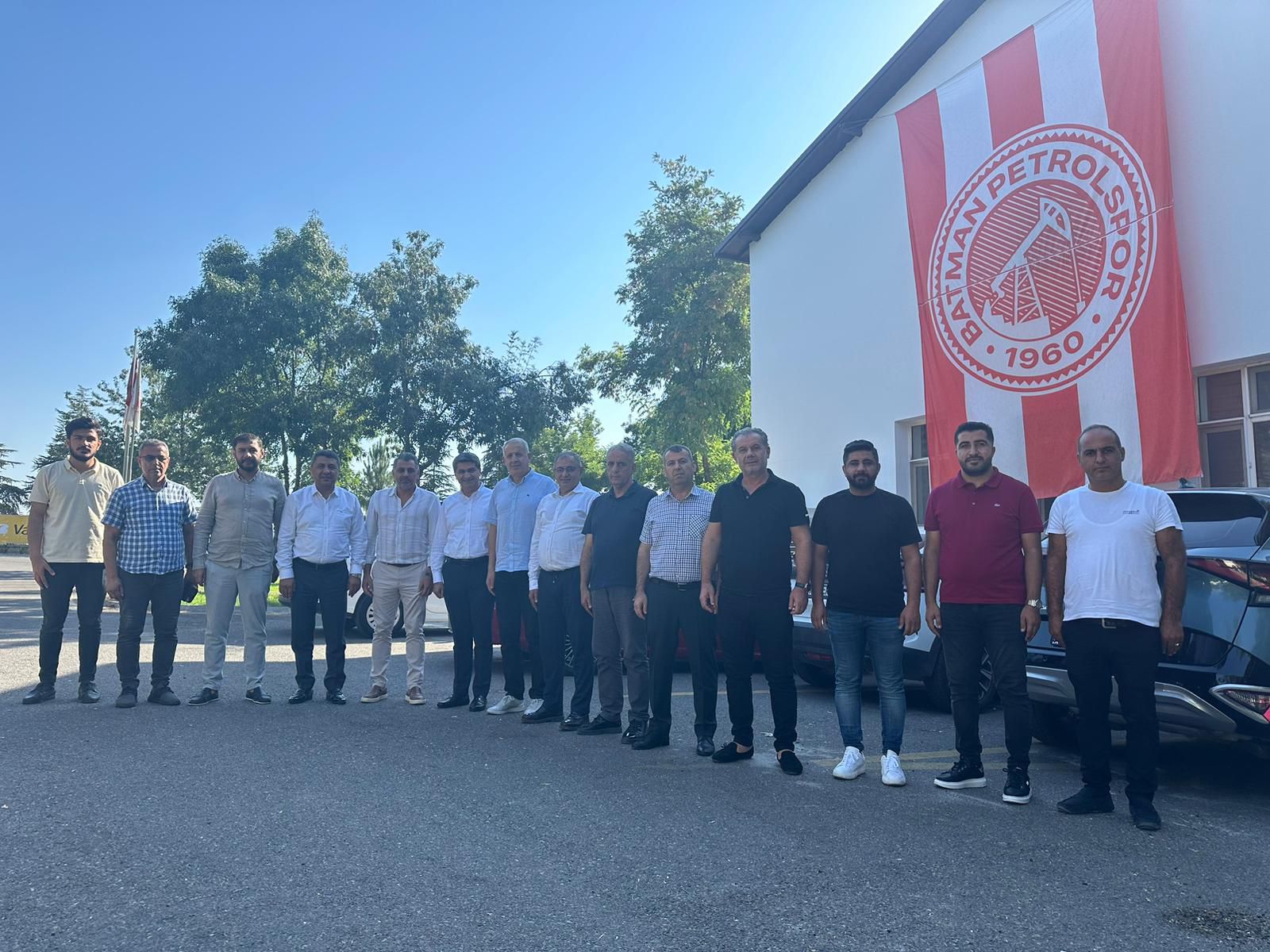 Ekmen’den Petrolspor’a Destek Ziyareti
